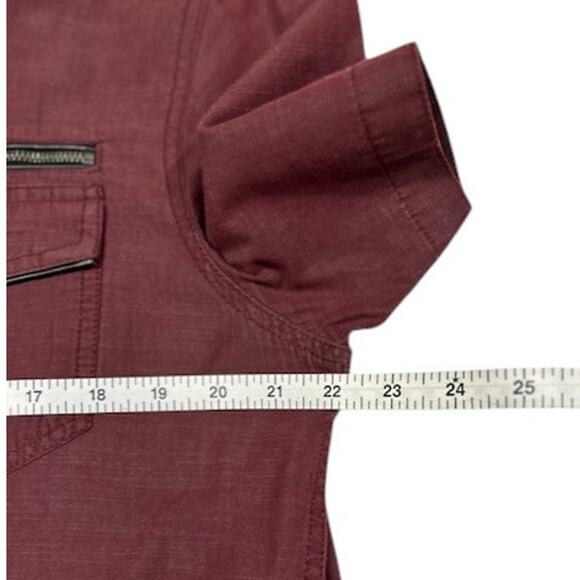 ROCK & REPUBLIC Maroon Button Up Shirt Short Sleeve Cotton Flap Pockets LARGE - Picture 6 of 10